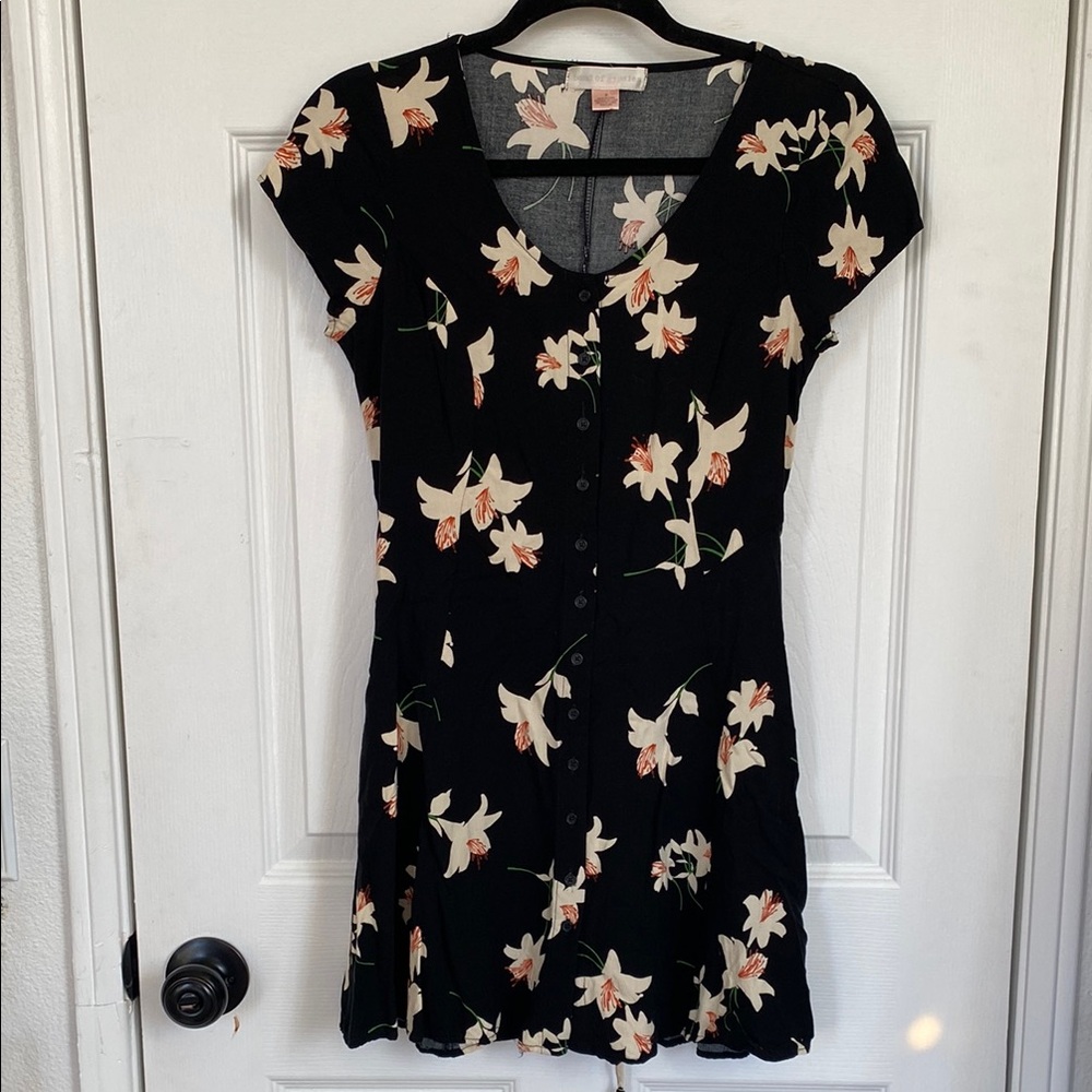 Band of Gypsies Floral Button-Down Dress